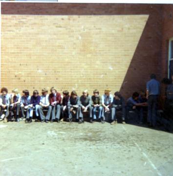 1977_riverside_high_school_leaving_008