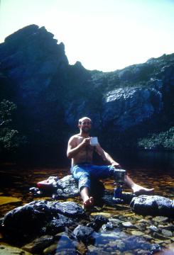 1986_john_western_arthurs_bushwalk_5