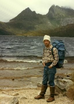 1985_cradle_mt_bushwalk_john_004