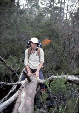 1985_labyrinth_bushwalk_bootsnall_9