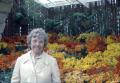 1983_hobart_botanic_gardens_mum_4