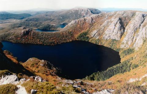 craterlake with fagus