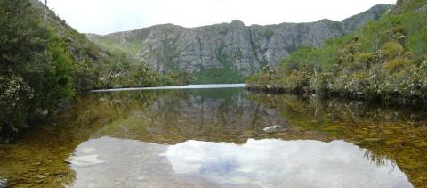 2006_cradle_bushwalk_crater_lake_029
